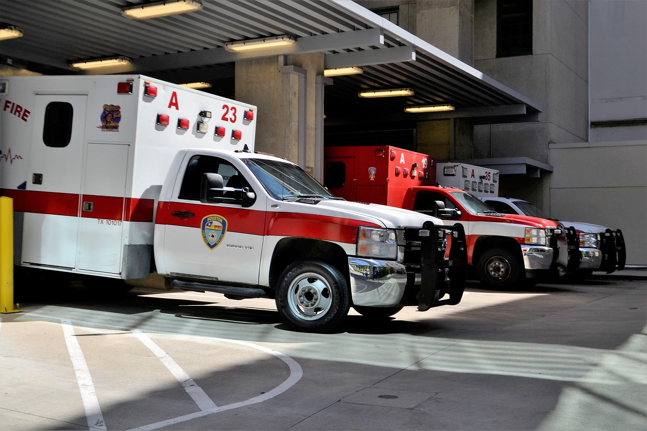 emergency room, hospital, ambulance, rescue, houston, texas, paramedic, siren, car wallpapers, parked, police, fire, disease, control, service, human services, emergency services, emt, ems, emergency medical technician, swat, pain, accident, recovery, triage, car, transportation system, vehicle, ethics, transport, system, transportation, security, electronic, safety, technology, equipment, alarm, white, trust, urgent care, health care, healthy, trauma, saved, danger, emergency, dangerous, heart failure, chronic, medicine, medical, treatment, symbol, houston fire department, protection, help, 911, fast, first responders, homeland security, love, people, human, insurance, badge, protect, volunteer, alert, hero, shield, tragedy, tragic, professional, occupation, trial, intensive care, life threatening, dead, shooting, shot, killed, murder, assaulted, broken, diabetes, cancer, blunt trauma, fracture, fractured, uniform, profession, department, firemen, united states, consistent, america, gray car, gray health, gray hospital, gray fire, gray medical, gray police, gray help, gray life, gray room, gray pain, gray healthy, gray security, gray death, gray medicine, gray emergency, gray human, gray cancer, gray safety, gray care, gray hero, gray service